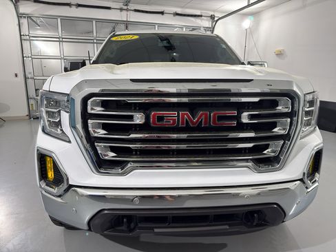 Used 2021 GMC Sierra 1500 SLT w/ SLT Premium Package image 2