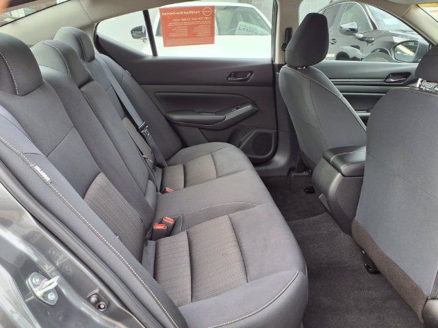 Used 2025 Nissan Altima 2.5 S FWD image 23