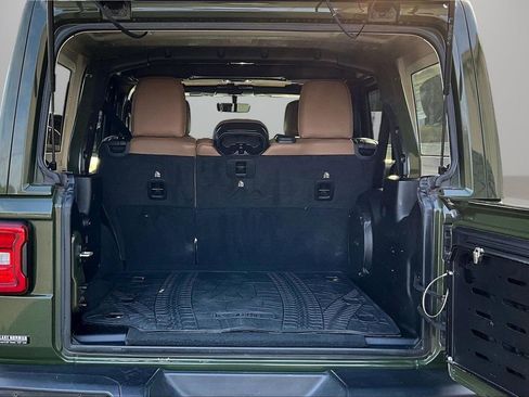 Certified 2021 Jeep Wrangler Unlimited Rubicon image 25