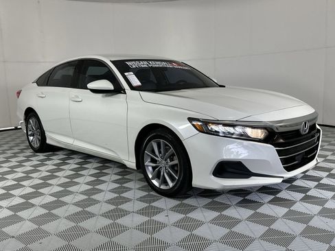 Used 2021 Honda Accord LX image 2
