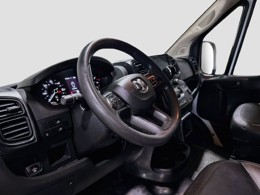 Used 2025 RAM ProMaster 2500 w/ Convenience Group FWD image 21