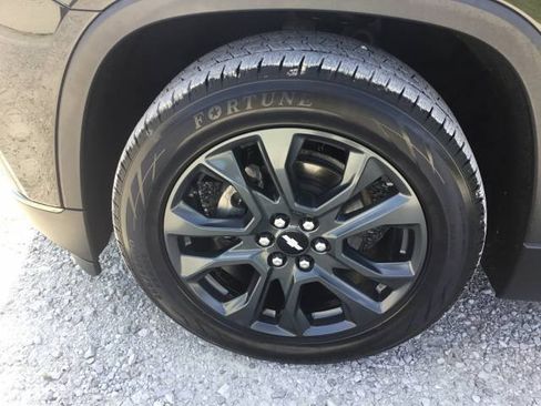 Used 2019 Chevrolet Traverse RS w/ LPO, Floor Liner Package AWD/4WD image 8