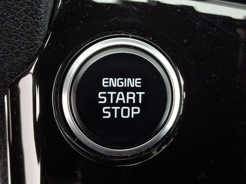 Certified 2023 Kia Sportage EX image 24