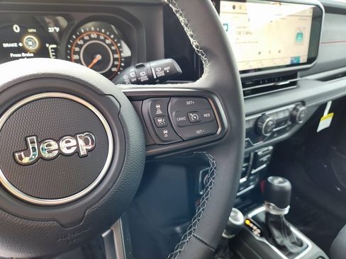 New 2026 Jeep Wrangler Unlimited Rubicon image 22