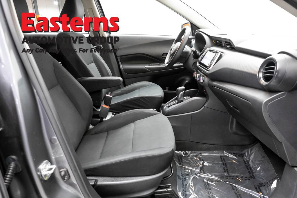 Used 2023 Nissan Kicks S FWD image 23