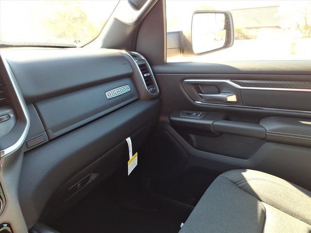 Used 2025 RAM 1500 Big Horn AWD/4WD image 21