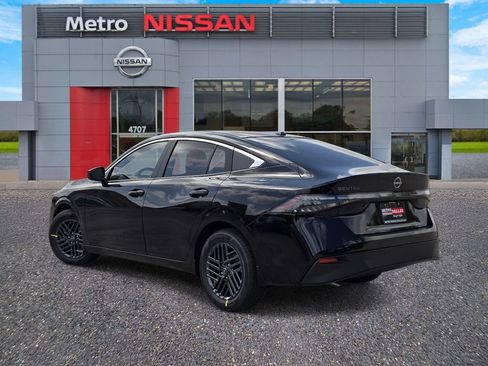 New 2026 Nissan Sentra SV w/ Floor Mat Package FWD image 4