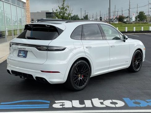 Used 2021 Porsche Cayenne GTS AWD/4WD image 11