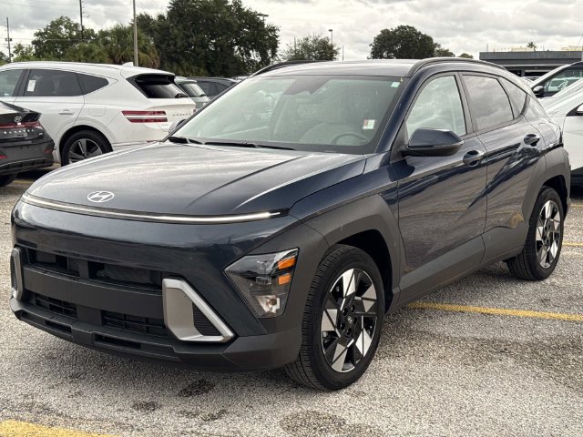 Used 2025 Hyundai Kona SEL FWD image 7