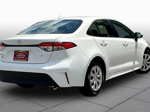 Used 2026 Toyota Corolla LE FWD image 13