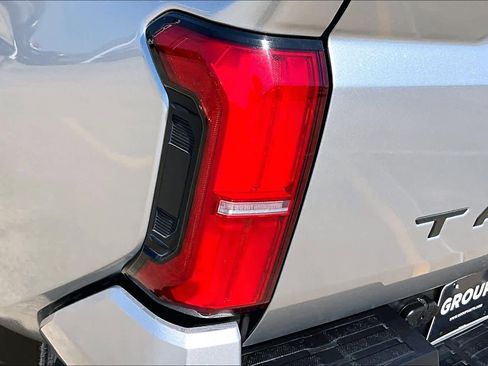 Certified 2024 Toyota Tacoma SR5 image 28