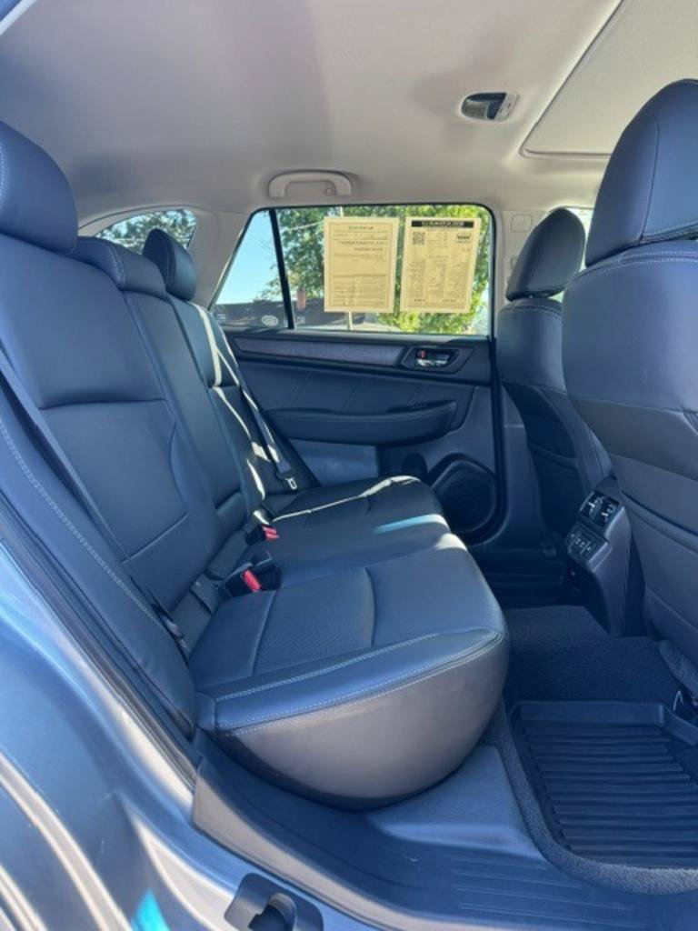Used 2019 Subaru Outback 2.5i Limited AWD/4WD image 15