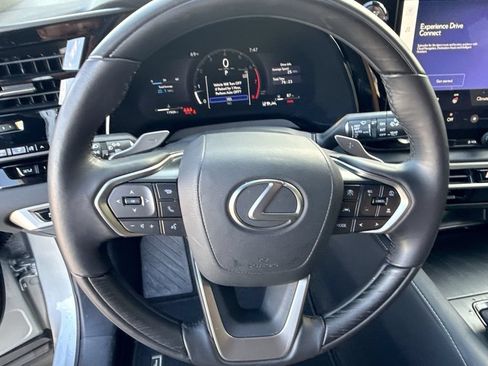 Used 2025 Lexus RX 350 Premium Plus w/ Accessory Package (Z1) FWD image 21