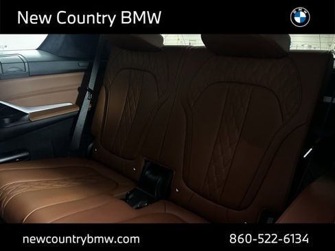 Used 2023 BMW X7 xDrive40i w/ Executive Package image 29