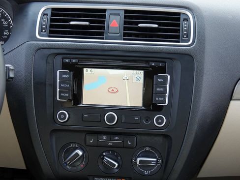 Used 2014 Volkswagen Jetta TDI FWD image 74