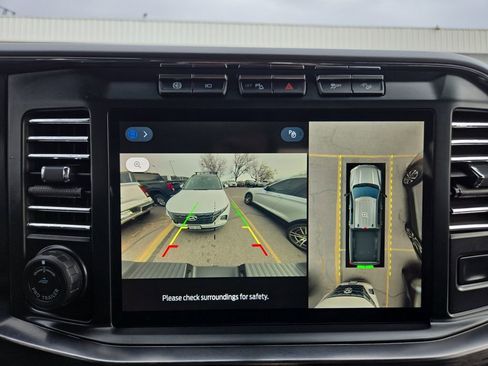 Used 2023 Ford F350 Lariat w/ Lariat Ultimate Package image 25