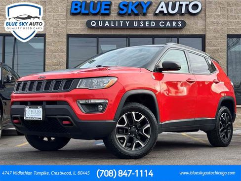 Used 2019 Jeep Compass Trailhawk w/ Cold Weather Group image 1
