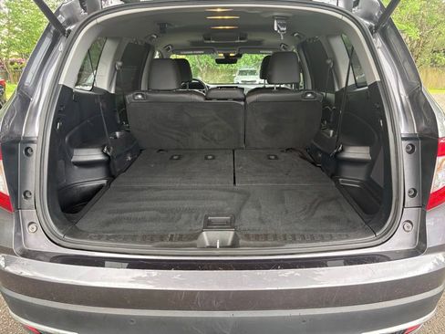 Used 2020 Honda Pilot Touring image 23