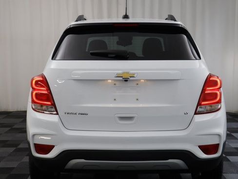 Certified 2020 Chevrolet Trax LT w/ LT Convenience Package image 14