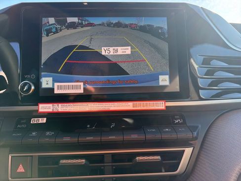 New 2026 Toyota Camry SE image 10