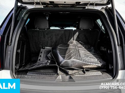 Used 2023 Chevrolet Tahoe High Country image 25