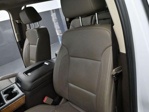 Used 2017 Chevrolet Silverado 1500 LTZ w/ High Desert Package image 15