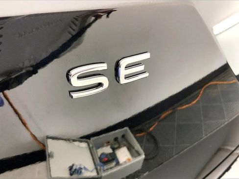 New 2026 Volkswagen Atlas Peak Edition image 13