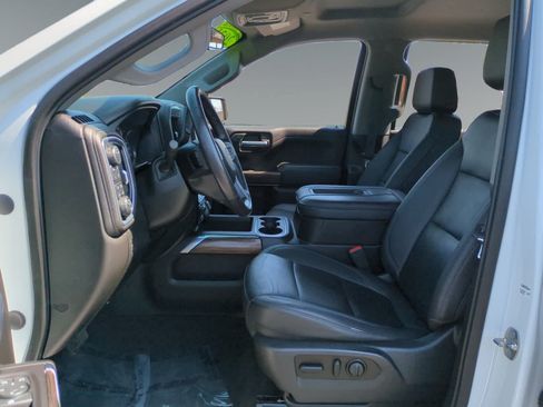 Used 2021 Chevrolet Silverado 1500 RST w/ Convenience Package II AWD/4WD image 9