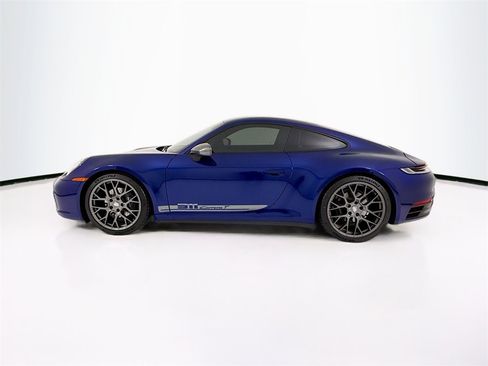 Used 2024 Porsche 911 Carrera T image 2