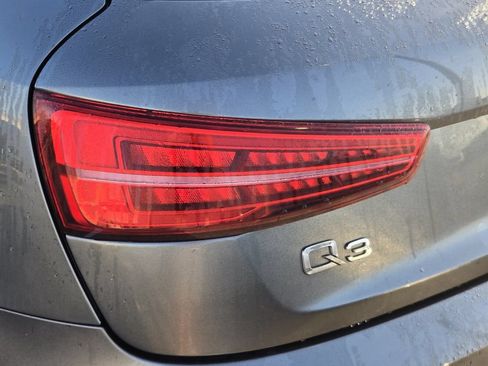 Used 2018 Audi Q3 2.0T Premium FWD image 7