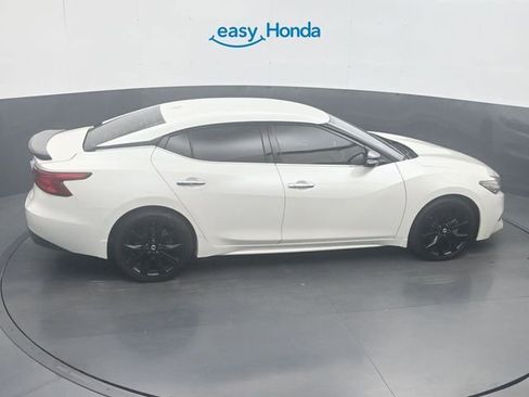 Used 2017 Nissan Maxima SR w/ Midnight Edition image 25