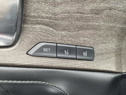 Certified 2022 Kia Sorento SX Prestige image 12