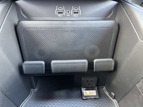 New 2026 RAM 1500 Big Horn w/ Night Edition image 16