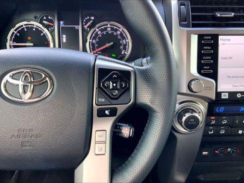 Used 2024 Toyota 4Runner Limited image 24