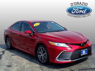 Used 2023 Toyota Camry XLE image 1