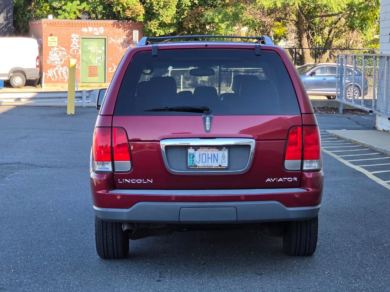 Used 2004 Lincoln Aviator AWD image 6