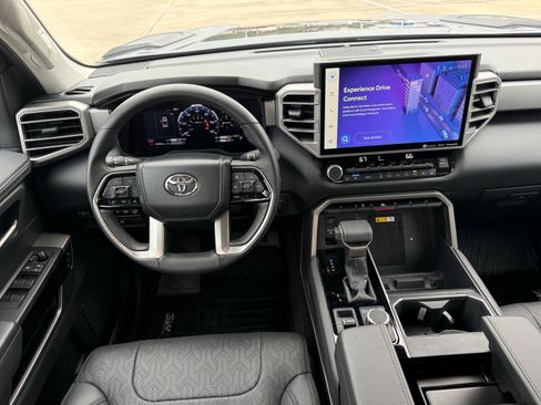 Used 2024 Toyota Tundra Limited image 14