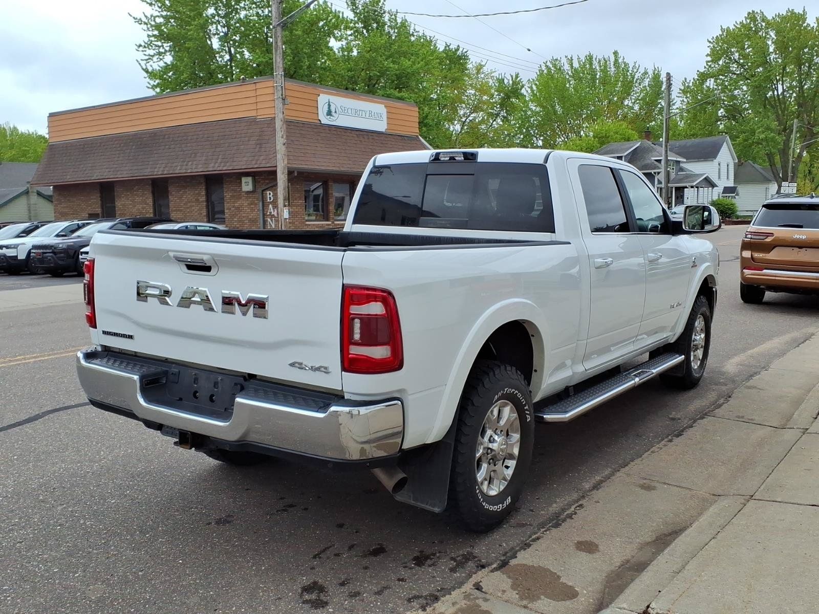 Used 2022 RAM 3500 Laramie AWD/4WD image 6