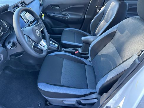 New 2025 Nissan Versa SV w/ Trunk Package image 9