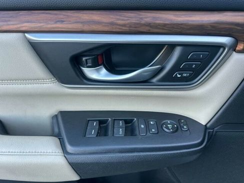 Used 2021 Honda CR-V EX-L image 11
