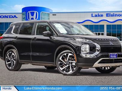 Used 2023 Mitsubishi Outlander SE