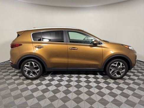 Used 2020 Kia Sportage EX image 7
