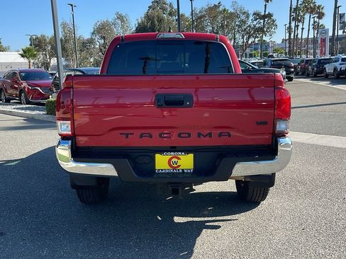 Used 2022 Toyota Tacoma SR5 image 9
