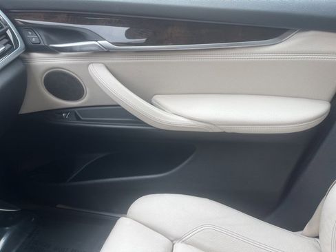 Used 2015 BMW X5 xDrive35i image 17