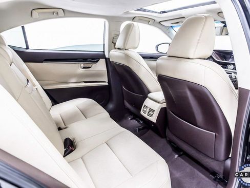 Used 2016 Lexus ES 350 w/ Accessory Package image 33