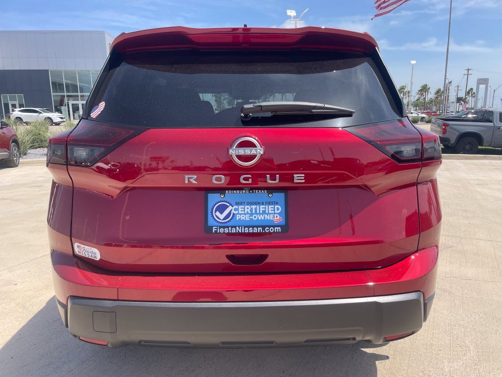 Certified 2026 Nissan Rogue S FWD image 4