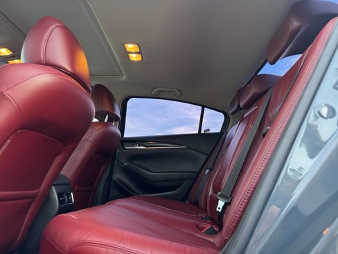 Used 2021 MAZDA MAZDA6 Carbon Edition image 18