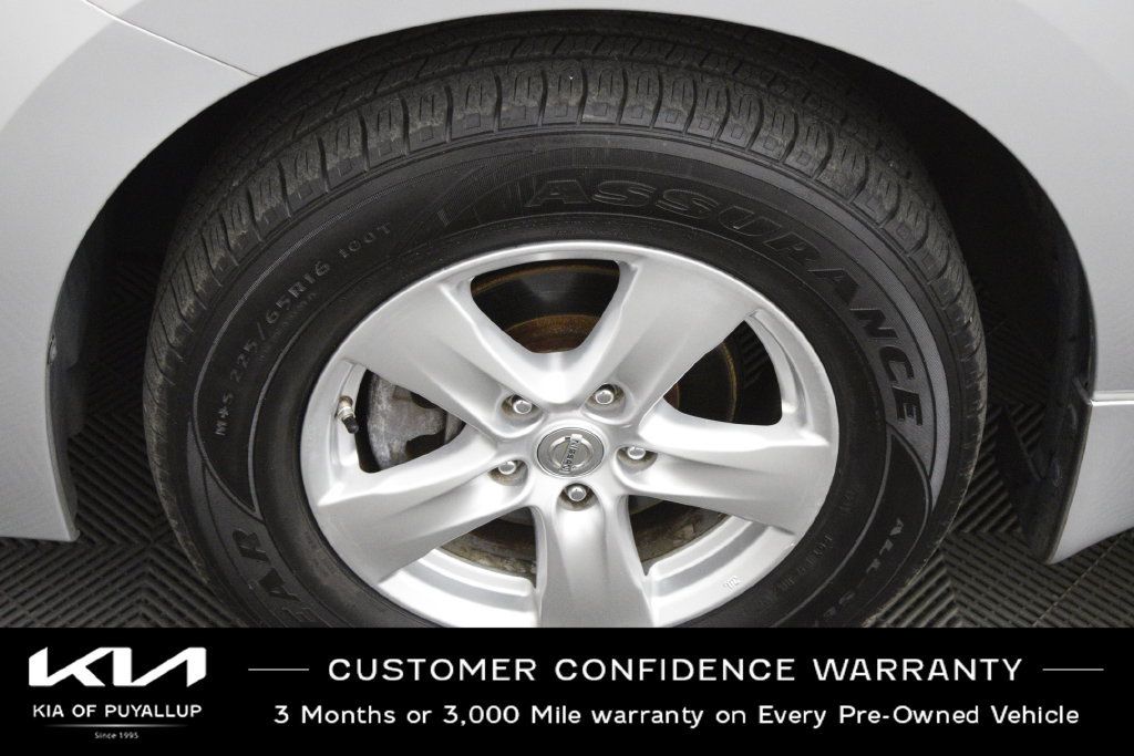 Used 2016 Nissan Quest SV FWD image 22