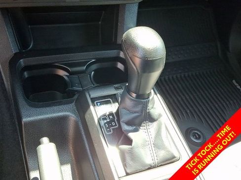 Certified 2023 Toyota Tacoma SR AWD/4WD image 18