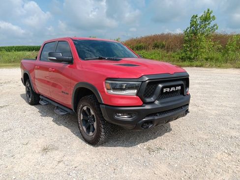 Used 2019 RAM 1500 Rebel w/ Rebel Level 2 Equipment Group AWD/4WD image 2